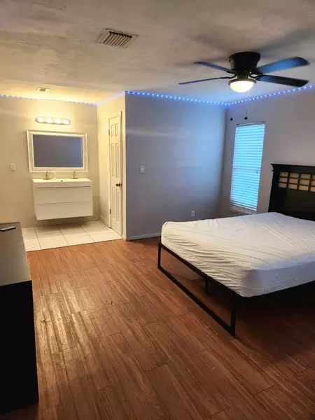 Coliving in Pine Hills - West Orlando, Orlando
