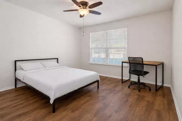 Coliving in Far West Side - West SATX, San Antonio