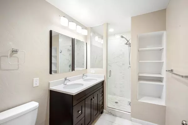 Coliving in Skyland - North Denver, Denver