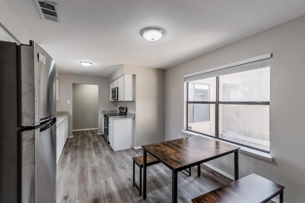 Coliving in East Arlington - Arlington, Dallas