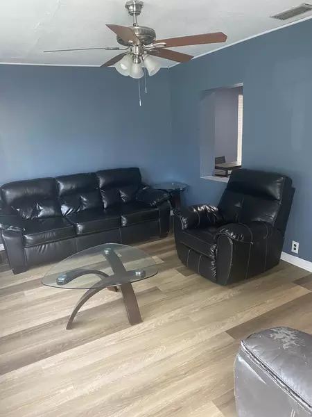 Coliving in Springfield - Downtown JAX, Jacksonville