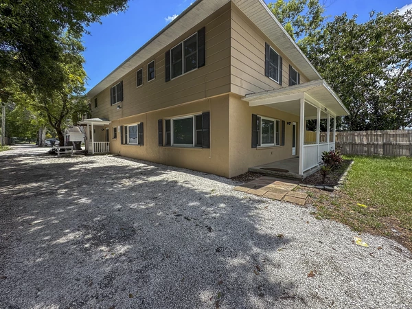 Coliving in Lealman - Clearwater-St. Petersburg, Tampa