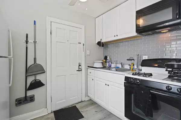 Coliving in West Baltimore - Baltimore Metro Area, Washington DC