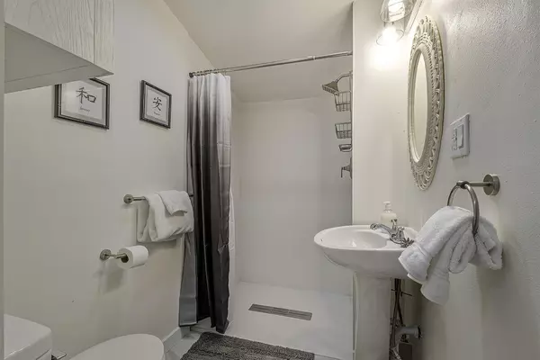 Coliving in Lents - SE Portland, Portland