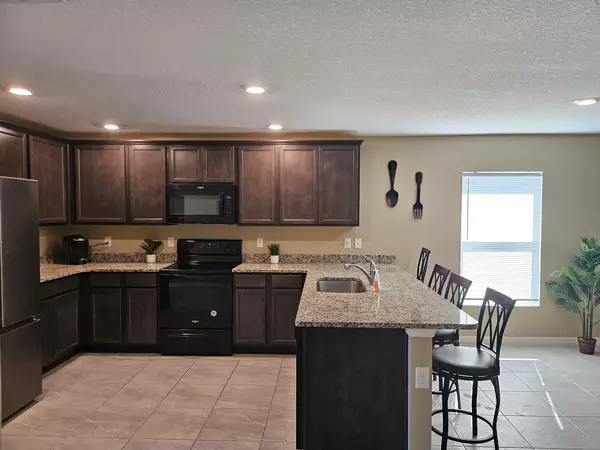 Coliving in Deltona - Outer Orlando, Orlando