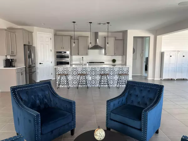 Coliving in Litchfield Park - SW Valley, Phoenix