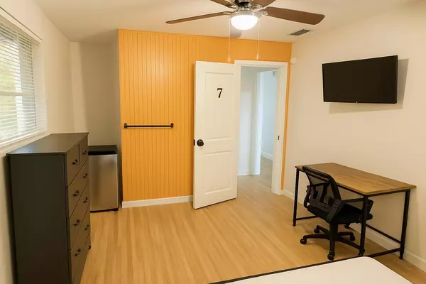 Coliving in Pine Hills - West Orlando, Orlando