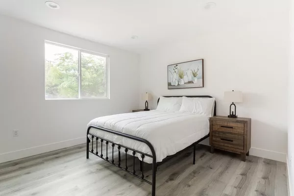 Coliving in North Hollywood - San Fernando Valley, Los Angeles