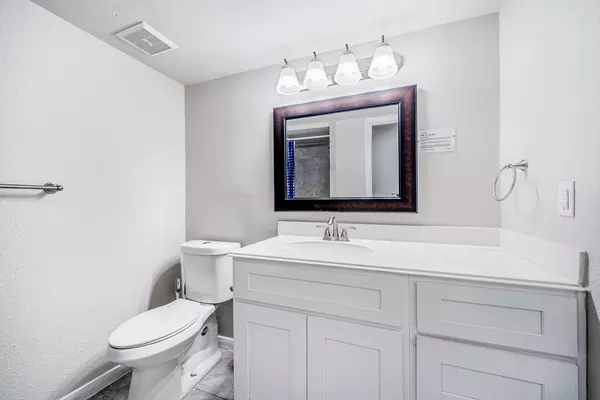 Coliving in Greater Greenspoint - Ne Houston, Houston