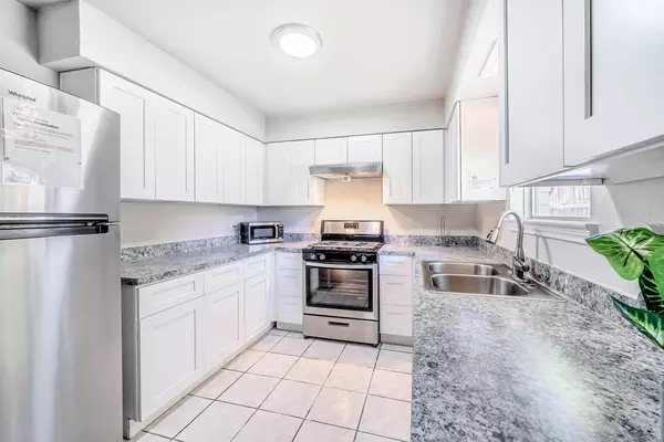 Coliving in Greater Greenspoint - Ne Houston, Houston