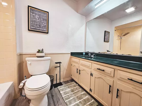 Coliving in Garland - Ne Dallas, Dallas