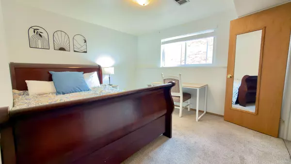 Coliving in Fort Logan - South Denver, Denver