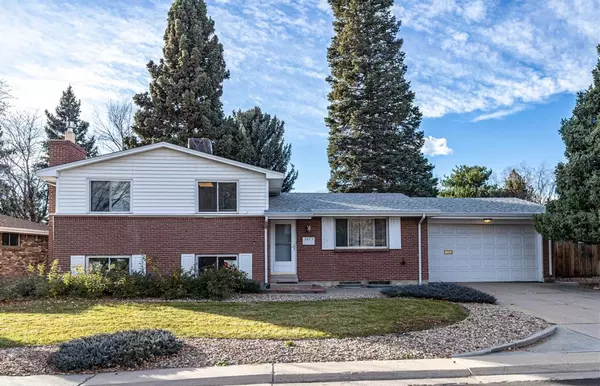 Coliving in Fort Logan - South Denver, Denver