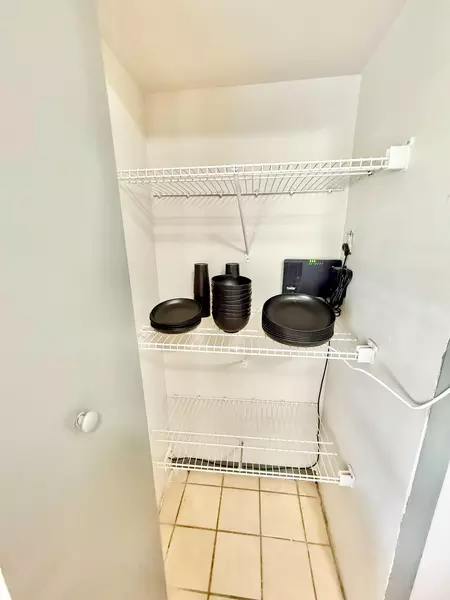 Coliving in Macfarlane Park - West Tampa, Tampa