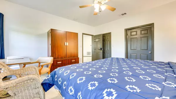 Coliving in Lake Forest - Northside, Jacksonville