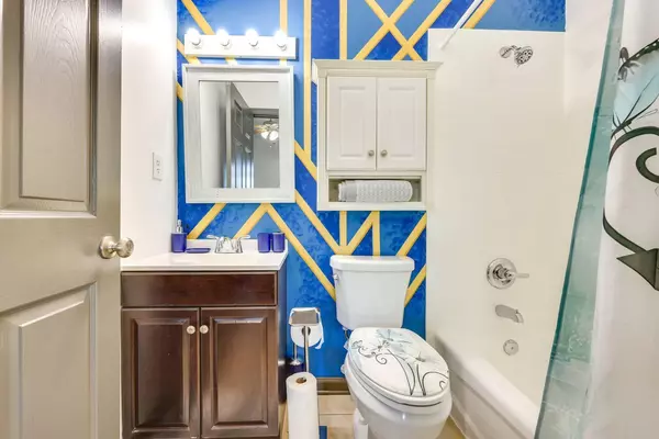 Coliving in Lake Forest - Northside, Jacksonville