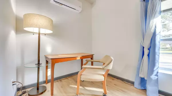 Coliving in Lake Forest - Northside, Jacksonville