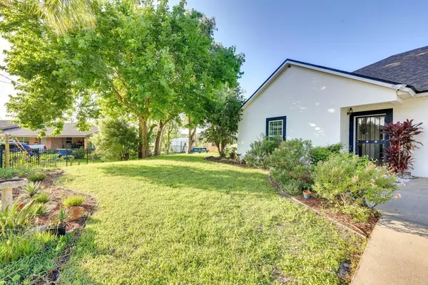 Coliving in Lake Forest - Northside, Jacksonville