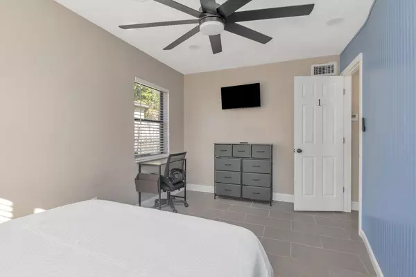 Coliving in Kenwood - Clearwater-St. Petersburg, Tampa