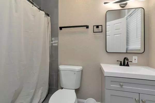 Coliving in Kenwood - Clearwater-St. Petersburg, Tampa