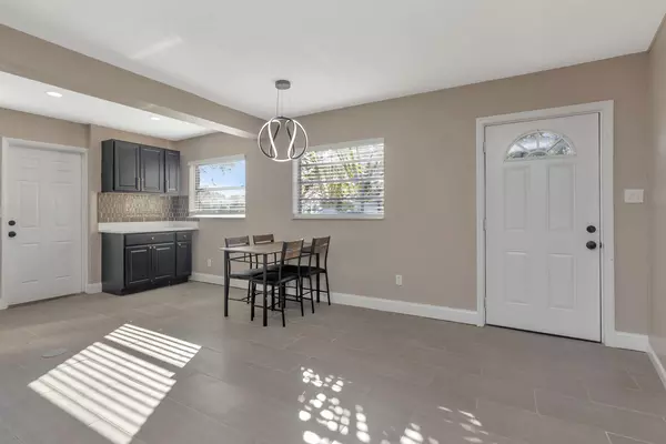 Coliving in Kenwood - Clearwater-St. Petersburg, Tampa