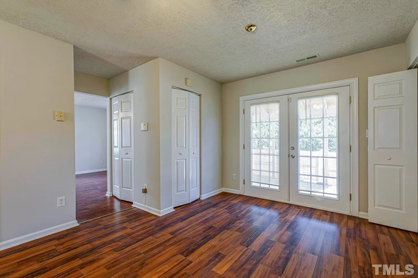 Coliving in Woodcroft - Durham, Raleigh