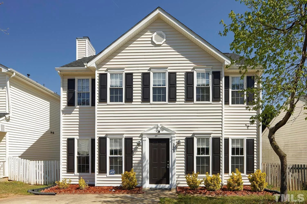 Coliving in Woodcroft - Durham, Raleigh