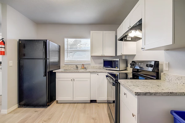 Coliving in Ybor City - Central Tampa, Tampa