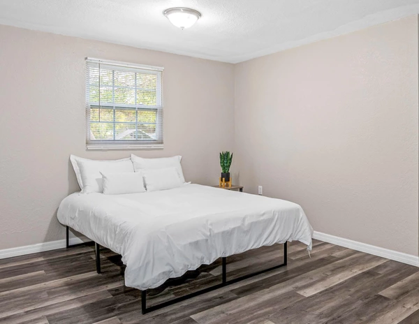 Coliving in East Lake-Orient Park - East Tampa, Tampa