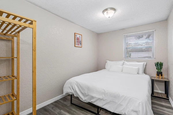 Coliving in East Lake-Orient Park - East Tampa, Tampa