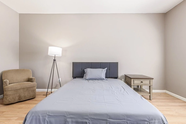 Coliving in Surprise - NW Valley, Phoenix