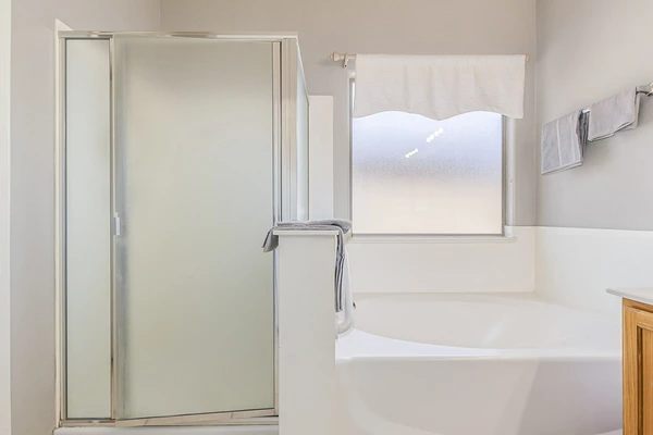 Coliving in Surprise - NW Valley, Phoenix