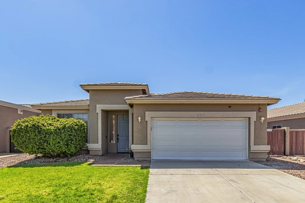 Coliving in Surprise - NW Valley, Phoenix