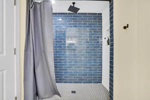 Coliving in Arvda - Outer Denver, Denver