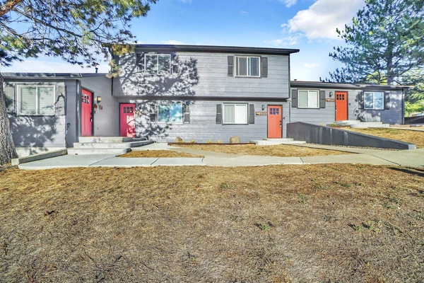 Coliving in Arvda - Outer Denver, Denver