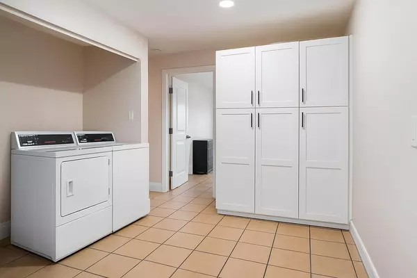 Coliving in University Square - North Tampa, Tampa