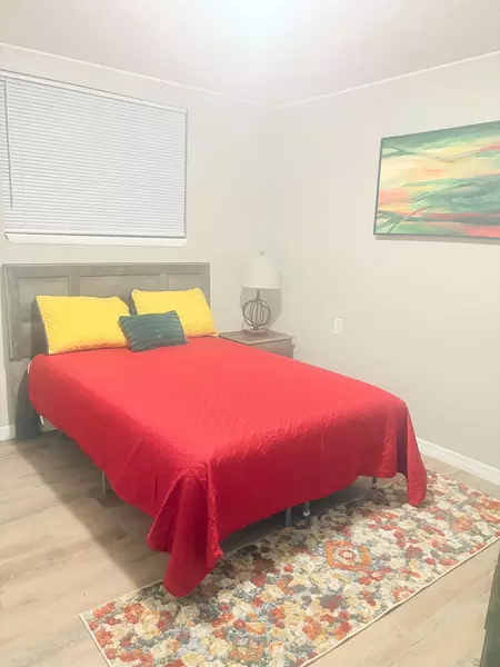Coliving in Hyde Park JAX - Westside, Jacksonville