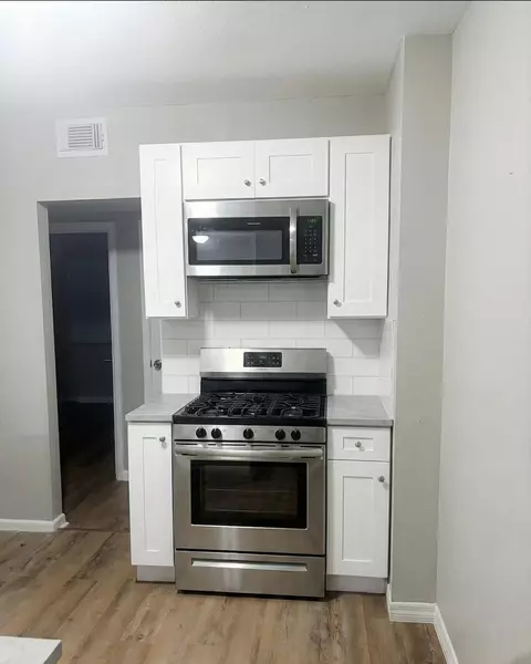 Coliving in Hyde Park JAX - Westside, Jacksonville