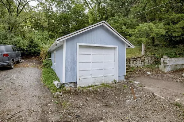 Coliving in Armourdale - KCK, Kansas City