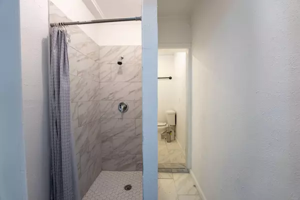 Coliving in West Arlington - Arlington, Dallas