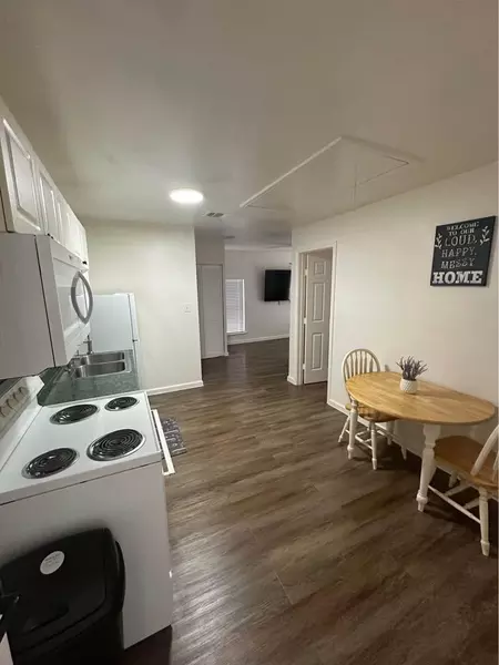 Coliving in Spring - Ne Houston, Houston