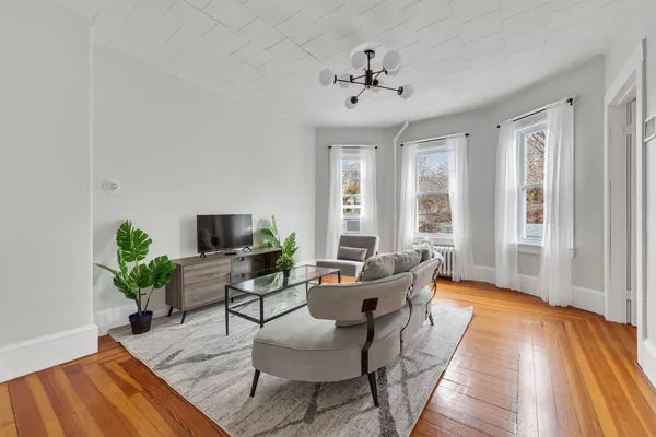 Coliving in Spring Hill - Somerville, Boston