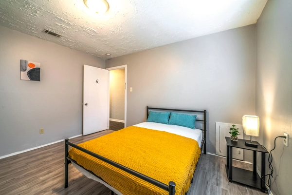 Coliving in Central Southwest - Sw Houston, Houston