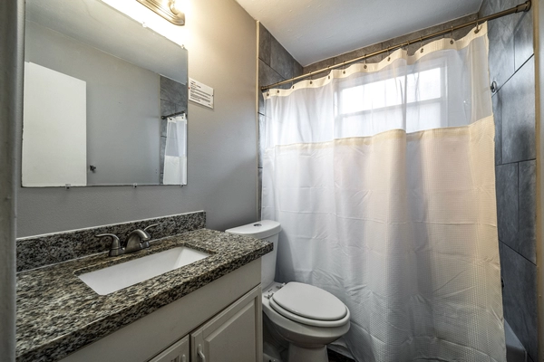 Coliving in Central Southwest - Sw Houston, Houston