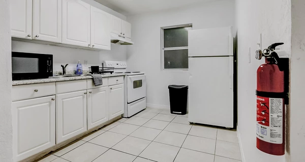 Coliving in Sulphur Springs - North Tampa, Tampa