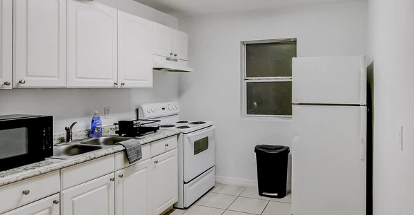 Coliving in Sulphur Springs - North Tampa, Tampa