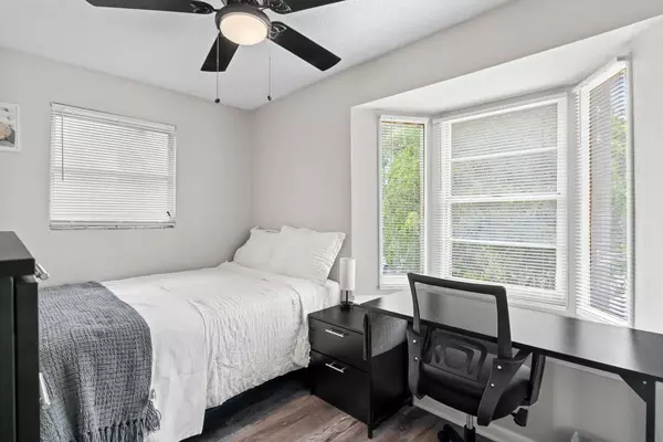 Coliving in Lake Forest - Northside, Jacksonville