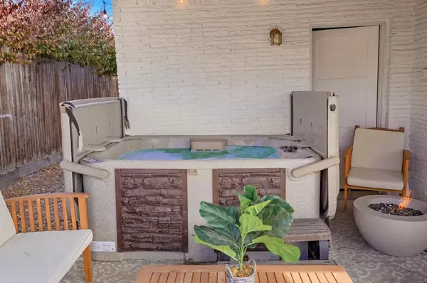 Coliving in Westminster - Outer Denver, Denver