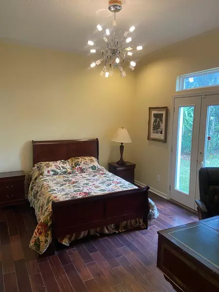 Coliving in Sans Pareil - Beaches, Jacksonville