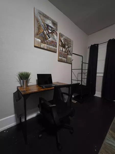 Coliving in Port Orange - Outer Orlando, Orlando